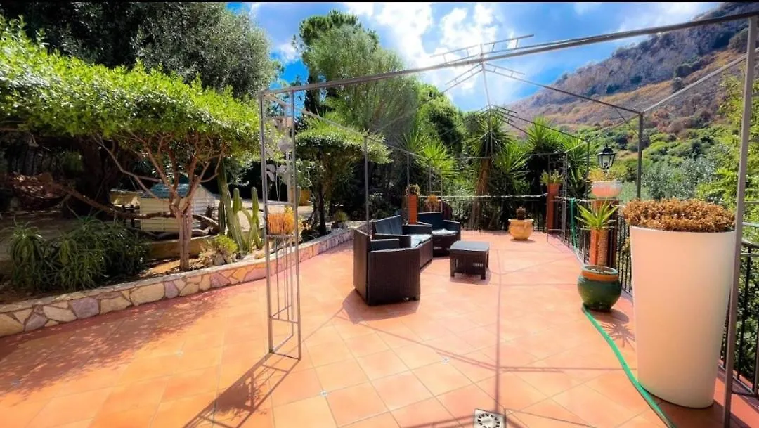 Villa Alessandra Experience Cinisi 0*,